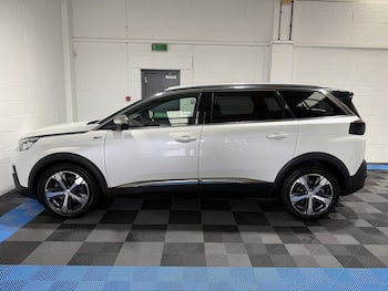 Used Peugeot 5008 2018 for sale - 79844891: Photo