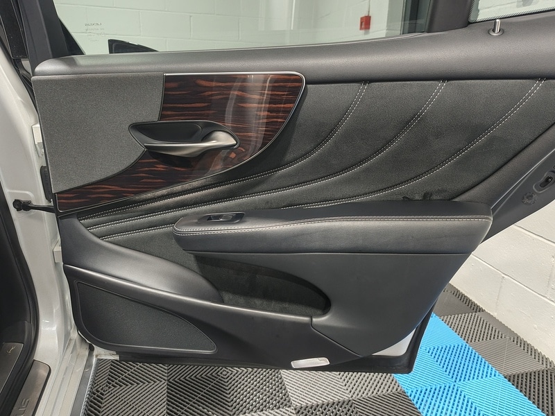 Used Lexus LS 2024 for sale - 77521692: Photo 23