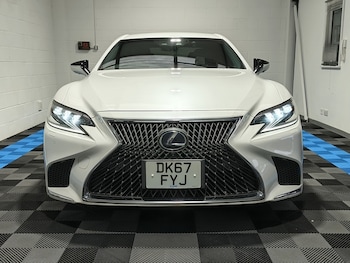 Used Lexus LS 2017 for sale - 77521692: Photo