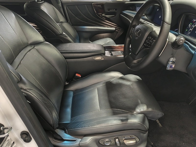 Used Lexus LS 2024 for sale - 77521692: Photo 34