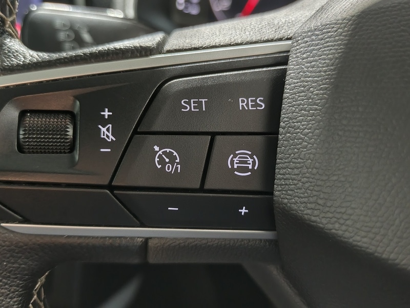 Used SEAT Arona 2023 for sale - 76848531: Photo 44