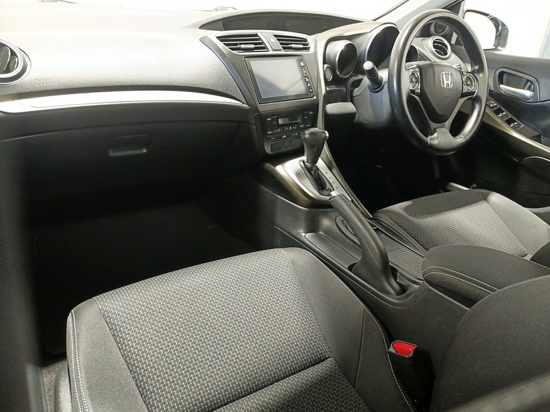 Used Honda Civic 2015 for sale - 78154580: Photo 23