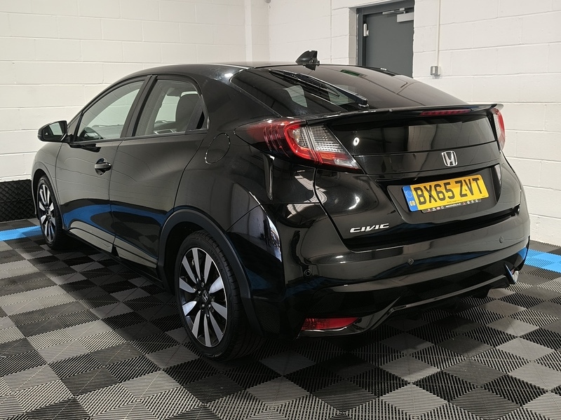 Used Honda Civic 2015 for sale - 78154580: Photo 5