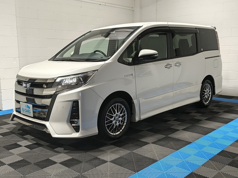 Used Toyota Noah for sale - 77707024: Photo 3