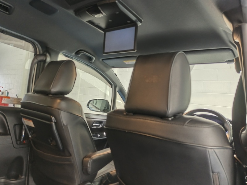 Used Toyota Noah for sale - 77707024: Photo 31