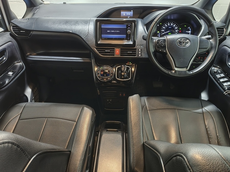 Used Toyota Noah for sale - 77707024: Photo 32