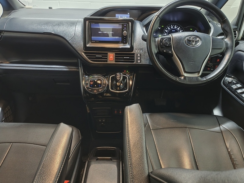 Used Toyota Noah for sale - 77707024: Photo 33