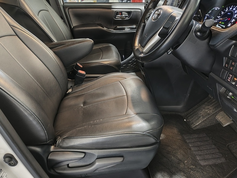 Used Toyota Noah for sale - 77707024: Photo 37