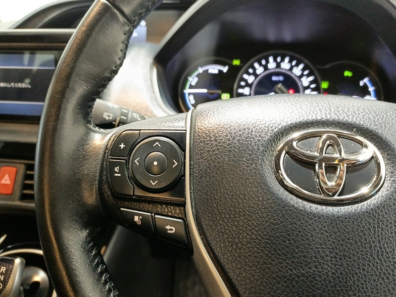 Used Toyota Noah for sale - 77707024: Photo 39