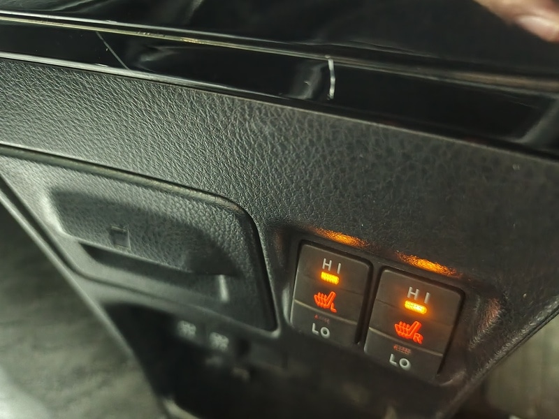 Used Toyota Noah for sale - 77707024: Photo 45