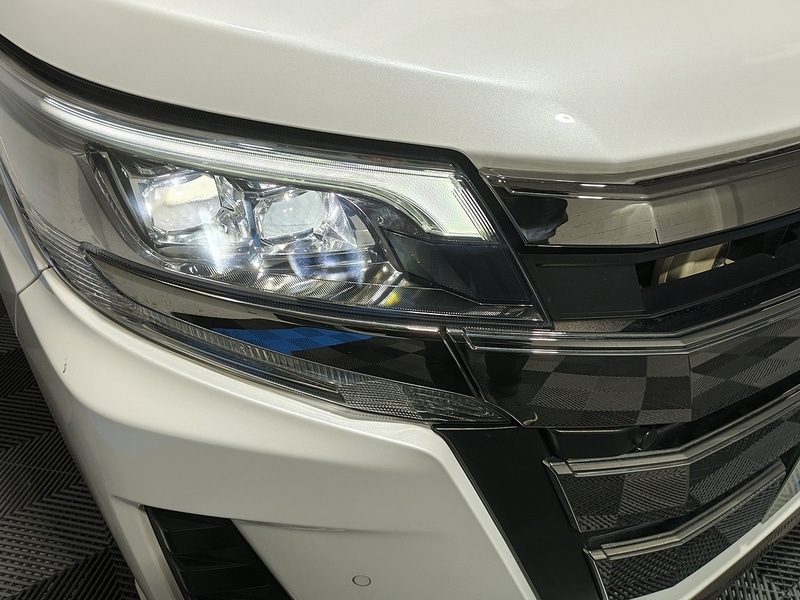 Used Toyota Noah for sale - 77707024: Photo 51