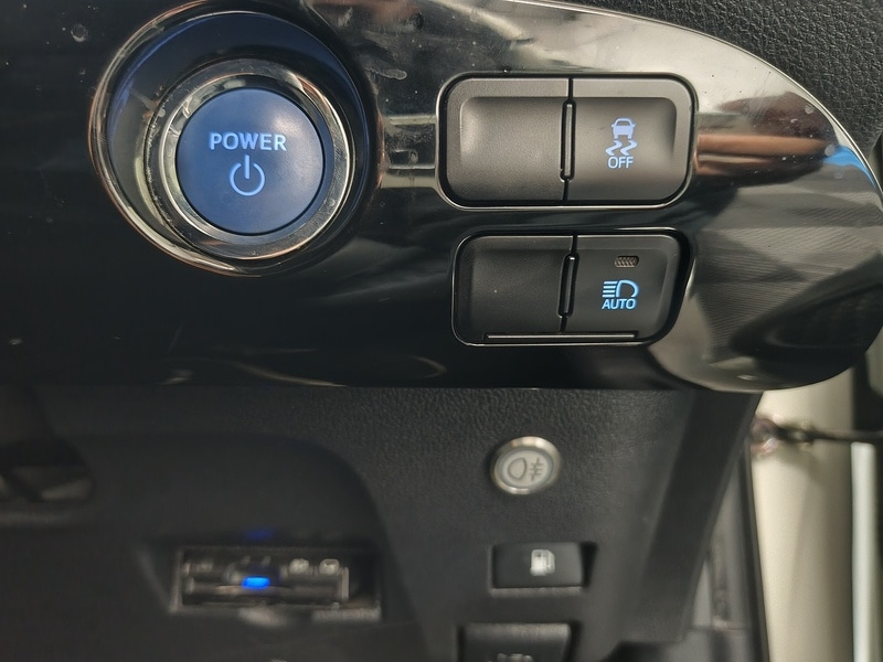 Used Toyota Prius 2025 for sale - 78045200: Photo 38