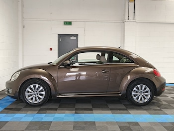 Used Volkswagen Beetle 2015 for sale - 79434004: Photo