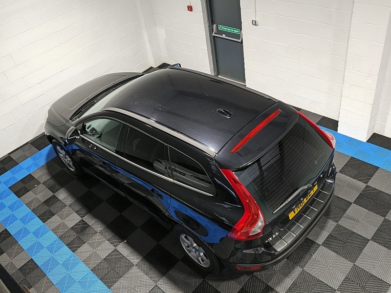 Used Volvo XC60 2011 for sale - 77976832: Photo 11