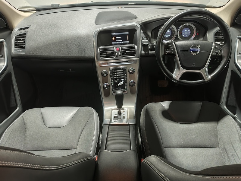 Used Volvo XC60 2011 for sale - 77976832: Photo 28