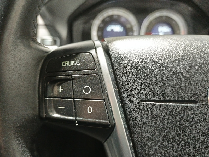 Used Volvo XC60 2011 for sale - 77976832: Photo 39