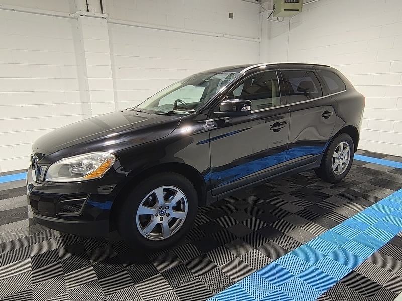 Used Volvo XC60 2011 for sale - 77976832: Photo 6