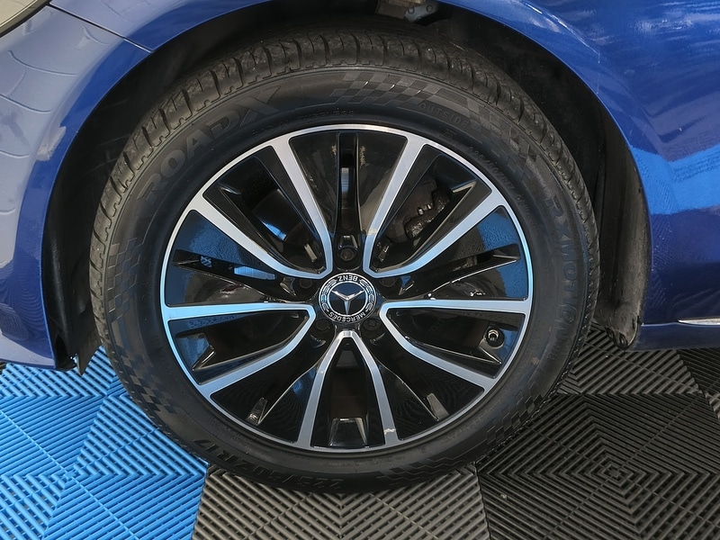 Used Mercedes-Benz C Class 2019 for sale - 76439447: Photo 12