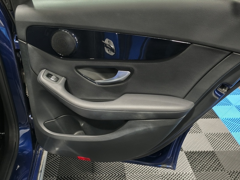 Used Mercedes-Benz C Class 2019 for sale - 76439447: Photo 18