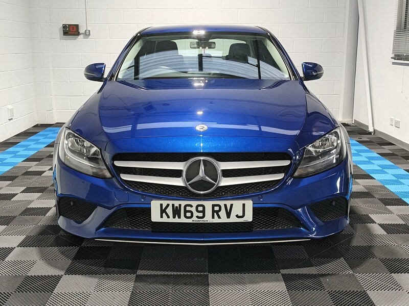 Used Mercedes-Benz C Class 2019 for sale - 76439447: Photo 2