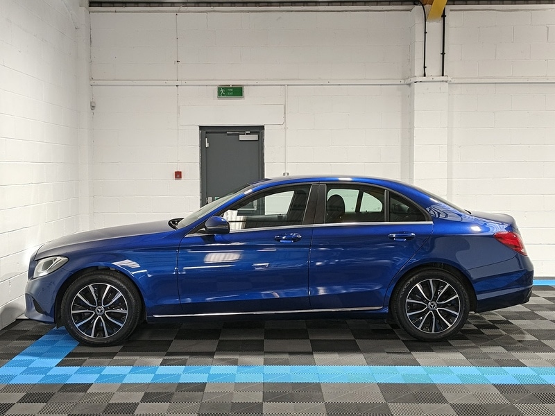 Used Mercedes-Benz C Class 2019 for sale - 76439447: Photo 4