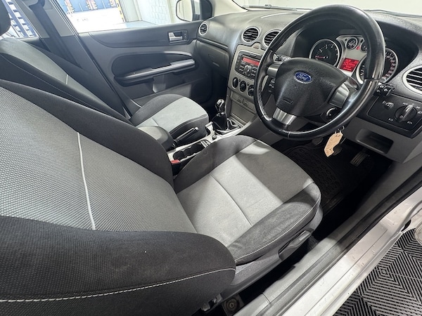 Used Ford Focus 2009 for sale - 76096634: Photo 25