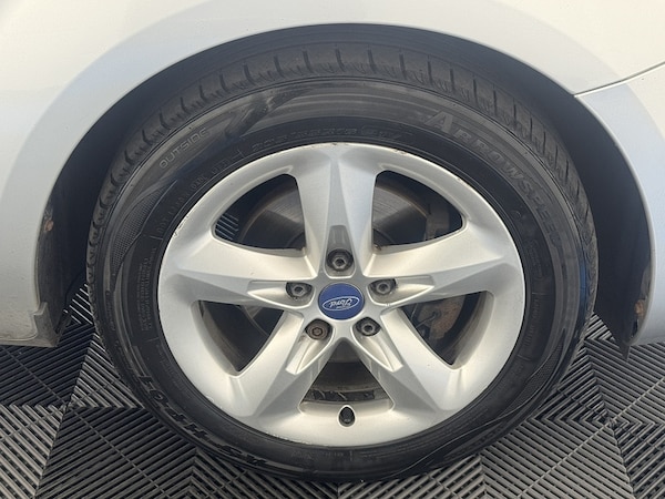 Used Ford Focus 2009 for sale - 76096634: Photo 9