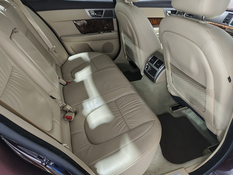 Used Jaguar XF 2010 for sale - 77283726: Photo 26