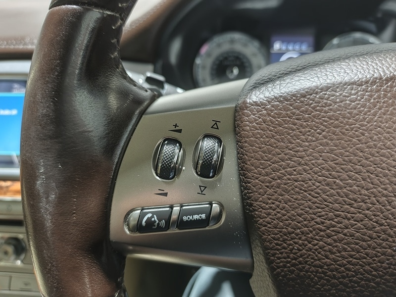 Used Jaguar XF 2010 for sale - 77283726: Photo 39