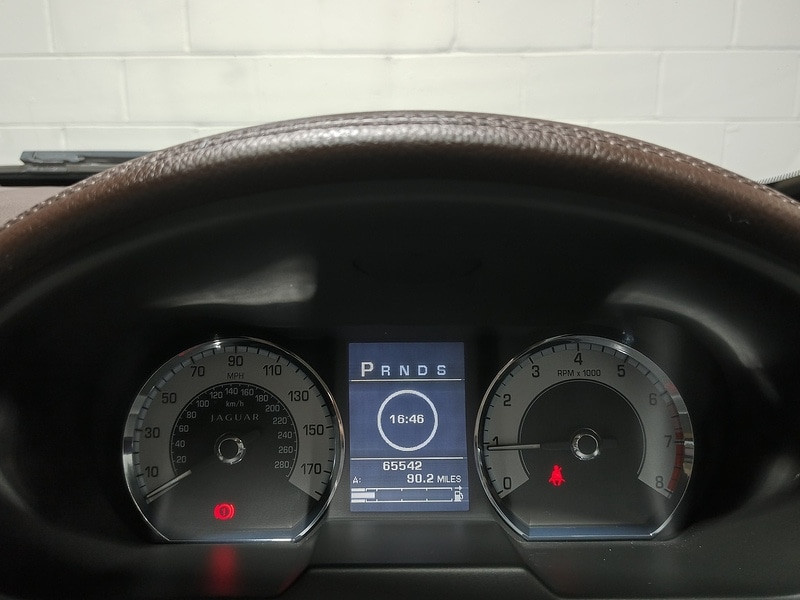 Used Jaguar XF 2010 for sale - 77283726: Photo 40