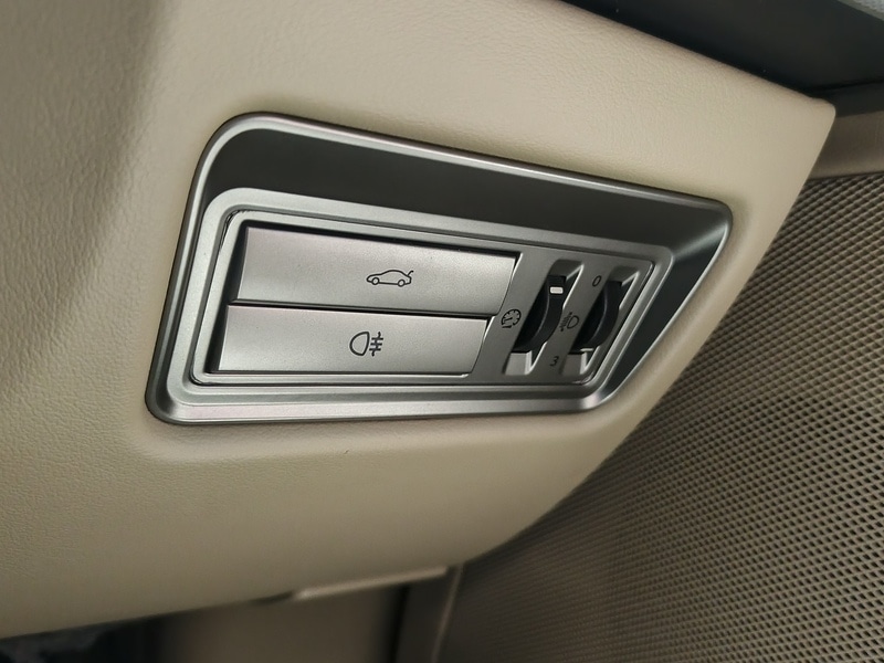 Used Jaguar XF 2010 for sale - 77283726: Photo 41