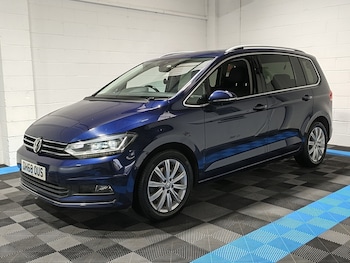 Used Volkswagen Touran 2018 for sale - 79433985: Photo