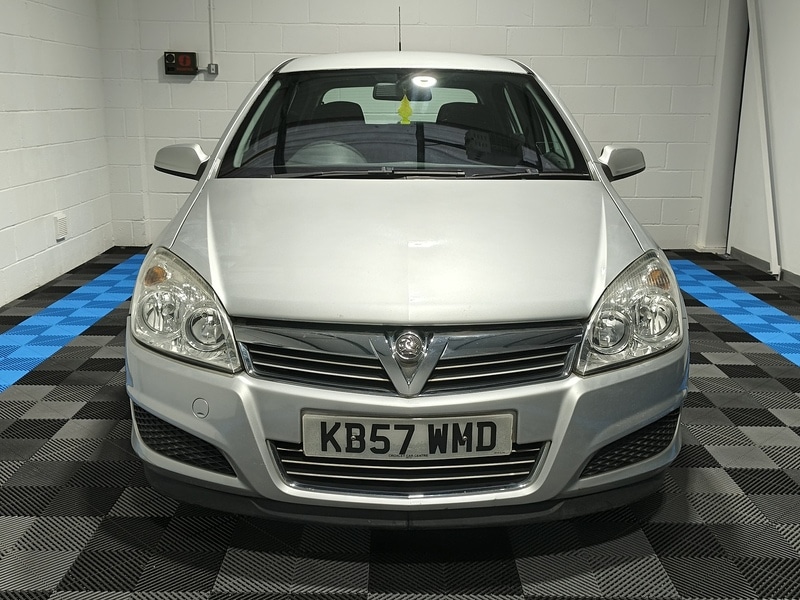 Used Vauxhall Astra 2007 for sale - 76962846: Photo 2