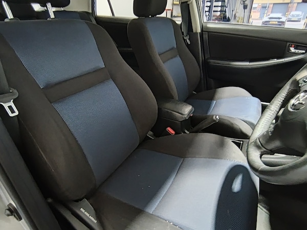 Used Toyota Corolla 2005 for sale - 76256850: Photo 20