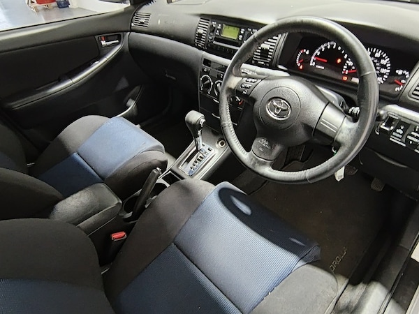 Used Toyota Corolla 2005 for sale - 76256850: Photo 21