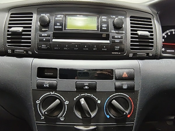 Used Toyota Corolla 2005 for sale - 76256850: Photo 22