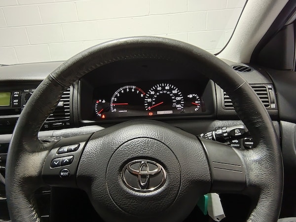 Used Toyota Corolla 2005 for sale - 76256850: Photo 25