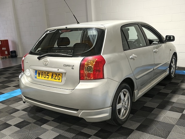 Used Toyota Corolla 2005 for sale - 76256850: Photo 9