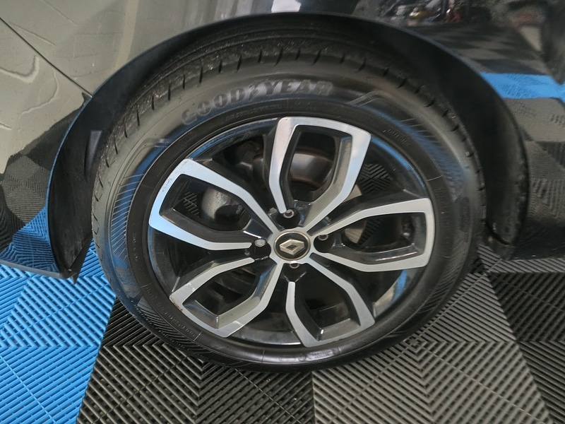 Used Renault Clio for sale - 76430479: Photo 12