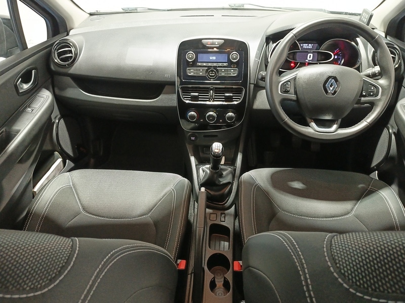 Used Renault Clio for sale - 76430479: Photo 19