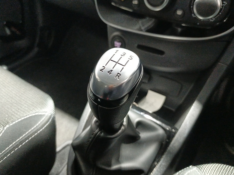 Used Renault Clio for sale - 76430479: Photo 34