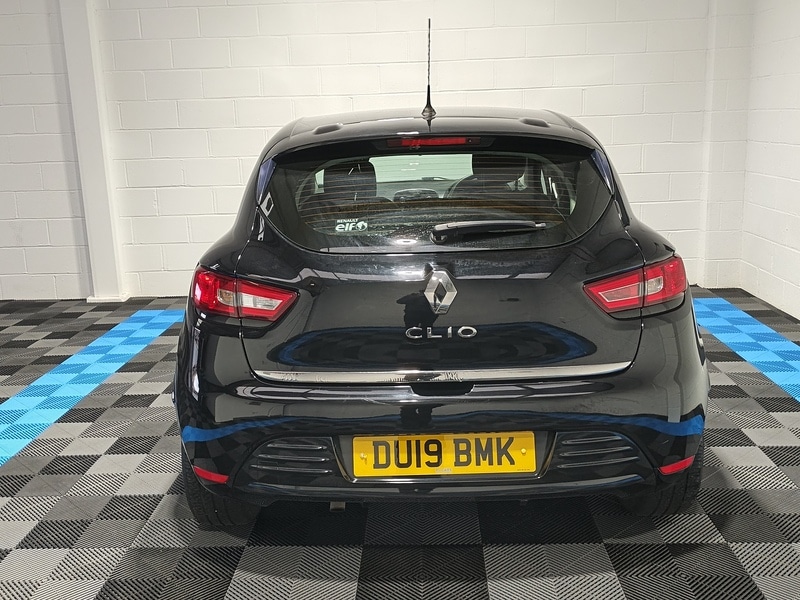 Used Renault Clio for sale - 76430479: Photo 6