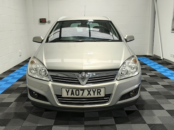 Used Vauxhall Astra 2007 for sale - 76173497: Photo 2