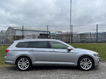 Used Volkswagen Passat 2020 for sale - 75309347: Photo