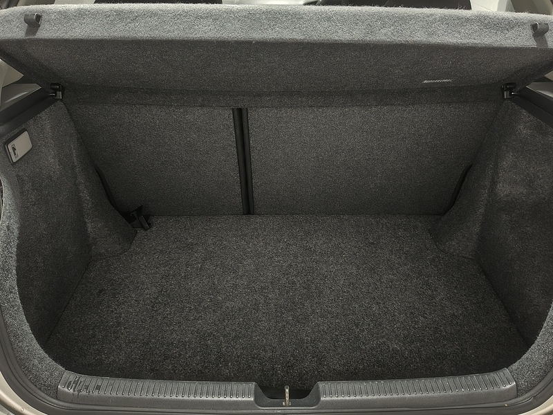 Used Toyota Corolla 2005 for sale - 77392603: Photo 11