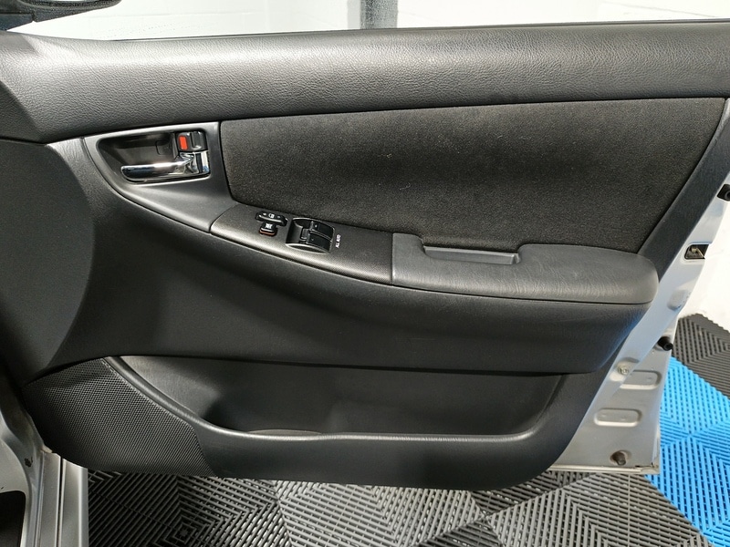 Used Toyota Corolla 2005 for sale - 77392603: Photo 19