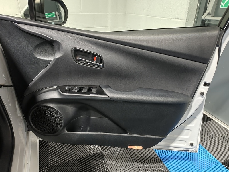 Used Toyota Prius 2025 for sale - 77022707: Photo 23