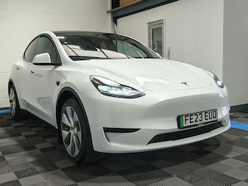 Used Tesla Model Y 2023 for sale - 79537369: Photo