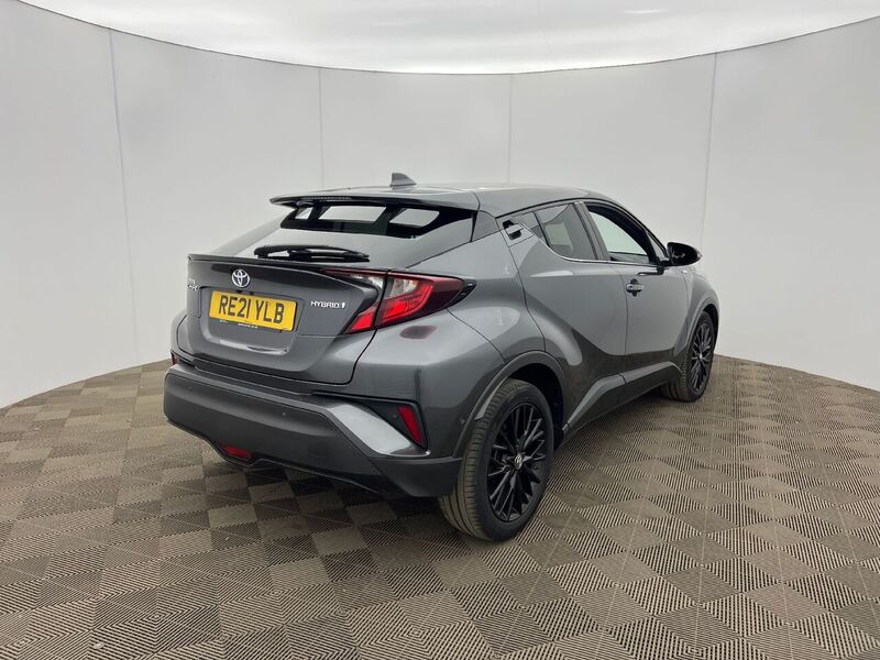 Used Toyota C-HR 2021 for sale - 76662430: Photo 2