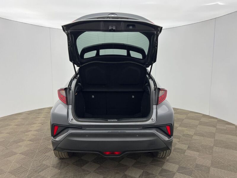 Used Toyota C-HR 2021 for sale - 76662430: Photo 5